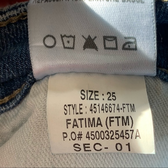 Joe’s Jeans Distressed Midrise Straight Ankle Jean - Picture 11 of 15